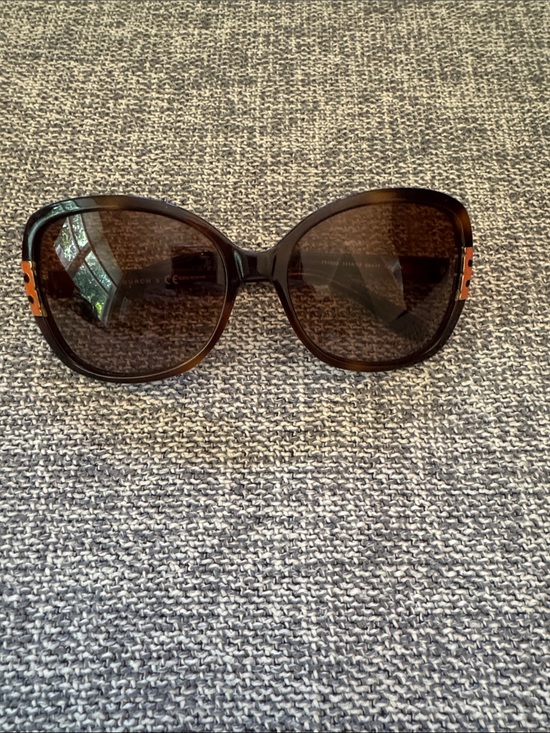 Tory Burch Accessories - Tory Burch Brown Gradient Sunglasses with Orange Logo Case